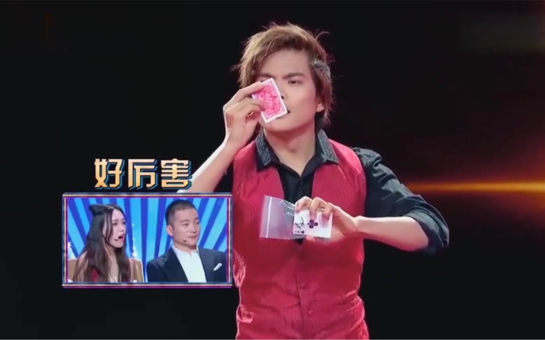 美国达人秀百万美金获奖者,总冠军申林最精彩的扑克牌魔术表演!