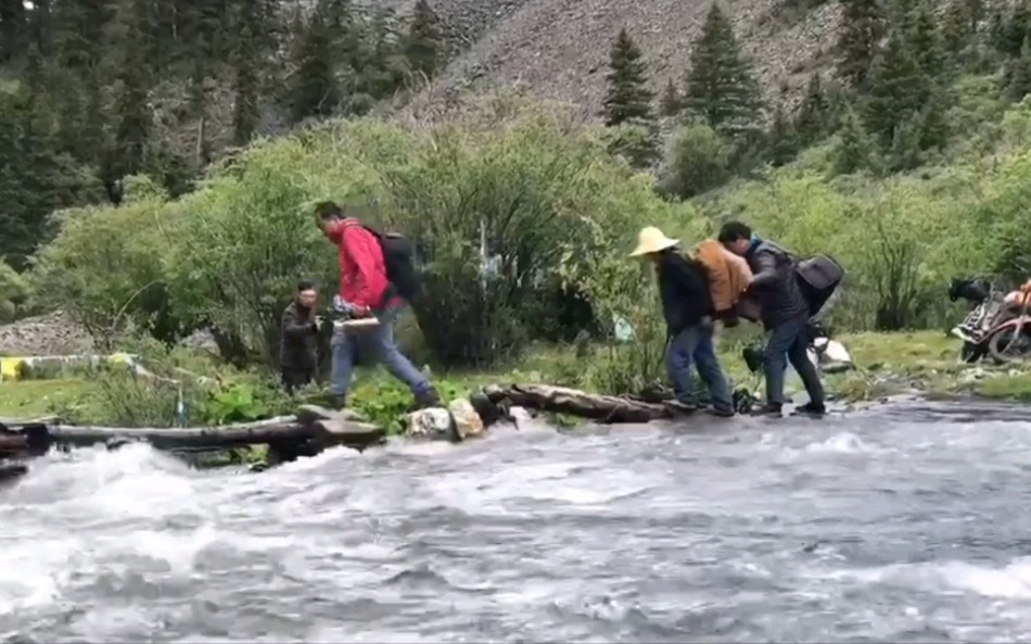 [图]翻山越岭的路程，跋山涉水的艰辛……纪录片《秘境神草》拍摄背后的真实记录！