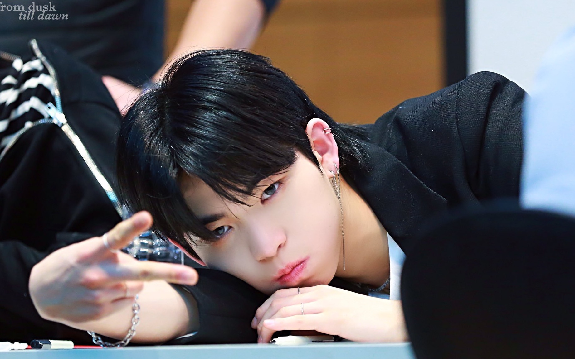 [hwall]快来接收小花猫的可爱wink_哔哩哔哩 (゜-゜)つロ 干杯~-bili