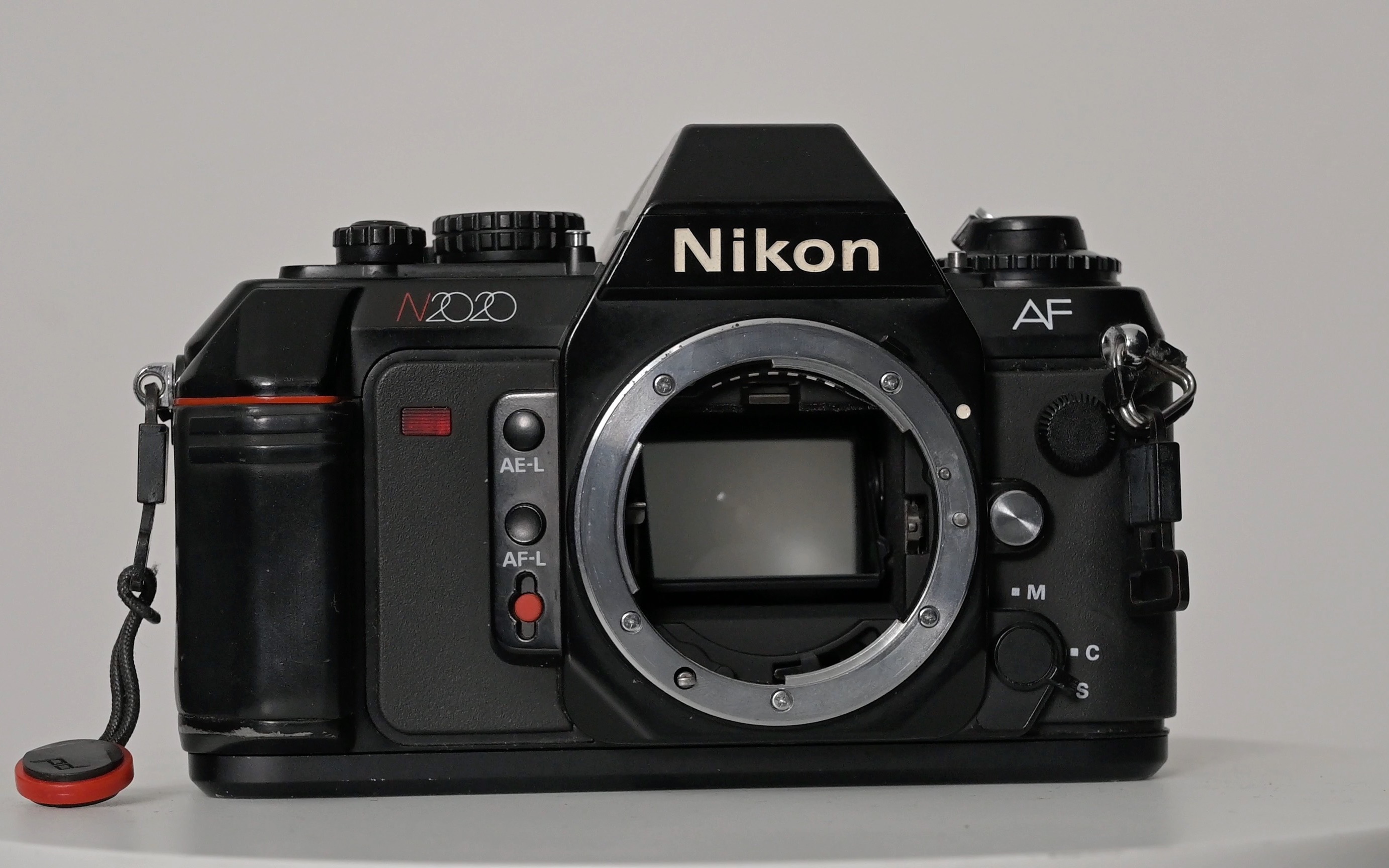 【尼康相机4k展示短片】尼康n2020(f501)nikon第一台机身一体化af slr