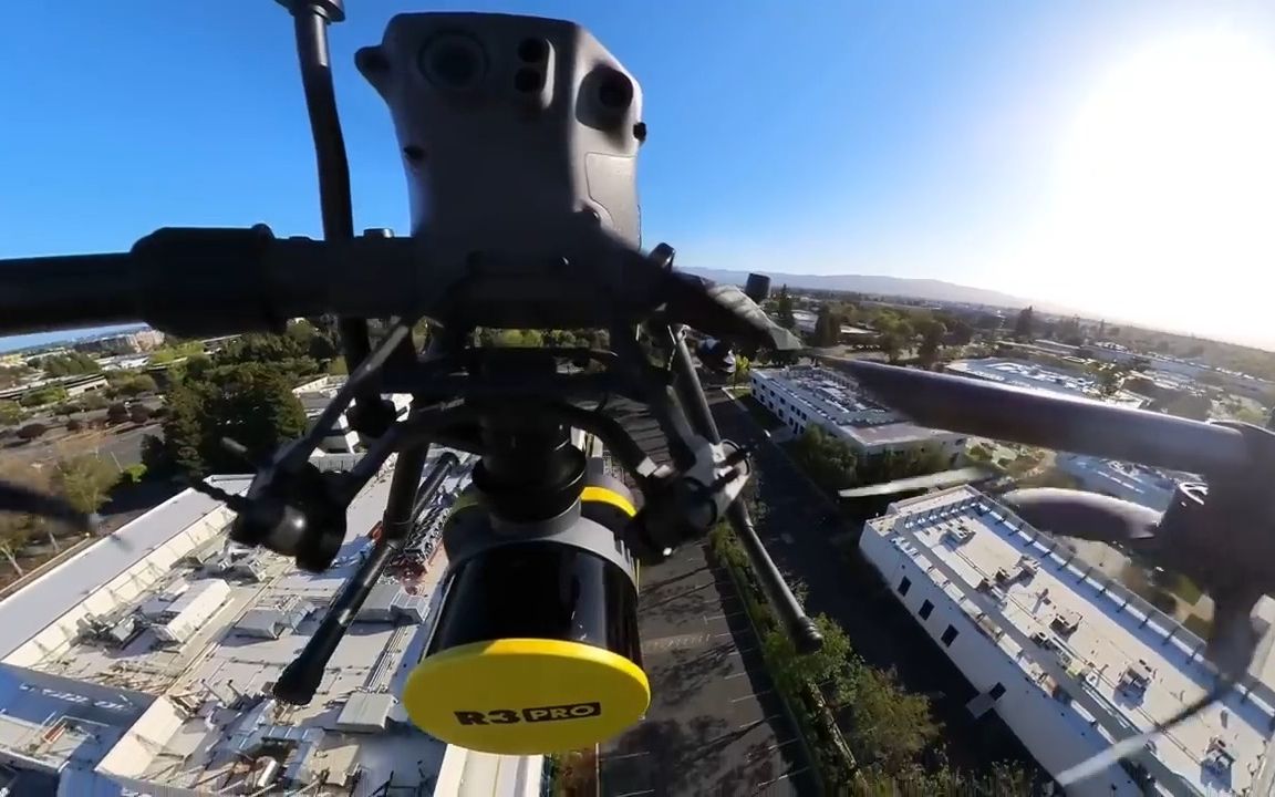 航空测绘专业人士的终极工具——搭载激光雷达的无人机