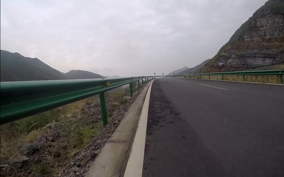 【龙西公路系列】龙西公路易县段爬坡 连续上坡_bilibili_哔哩哔哩