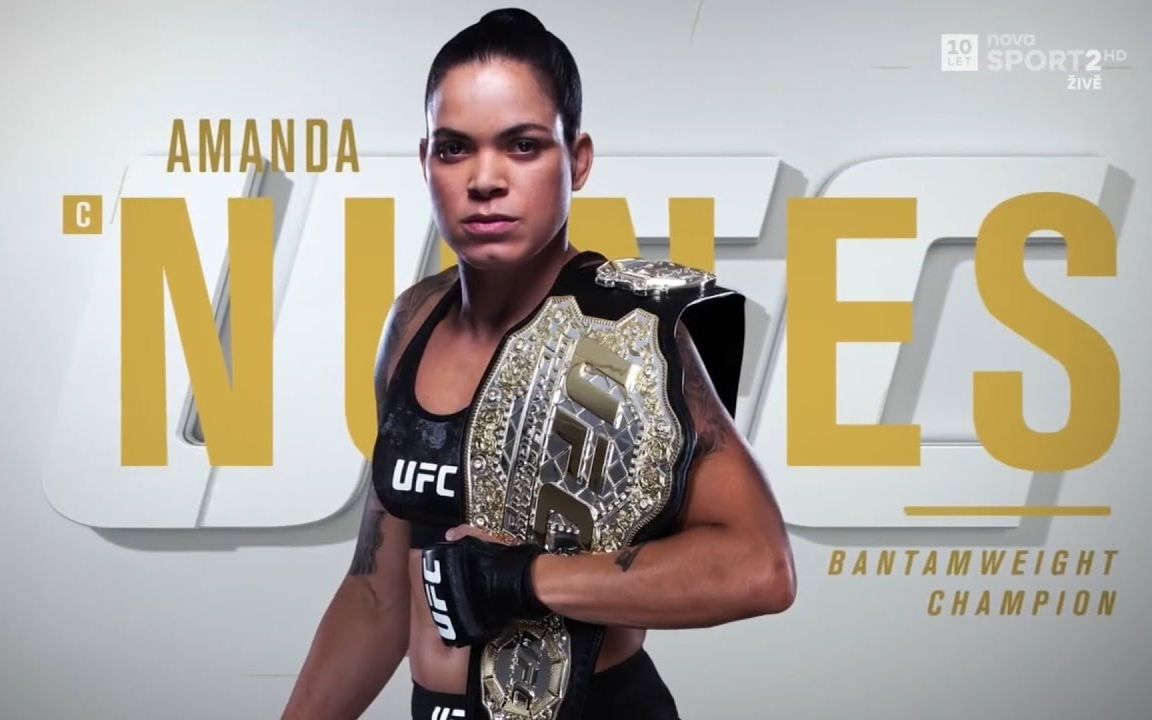 ufc232: 母獅 vs 機械婆 - 精彩瞬間