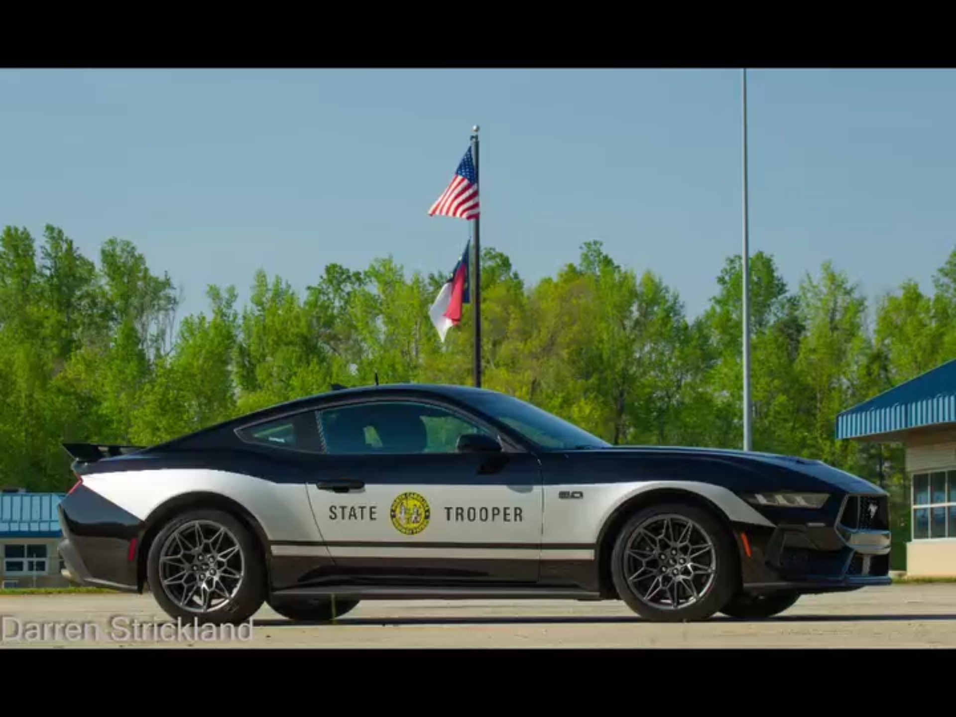 北卡罗来纳州州警的福特野马