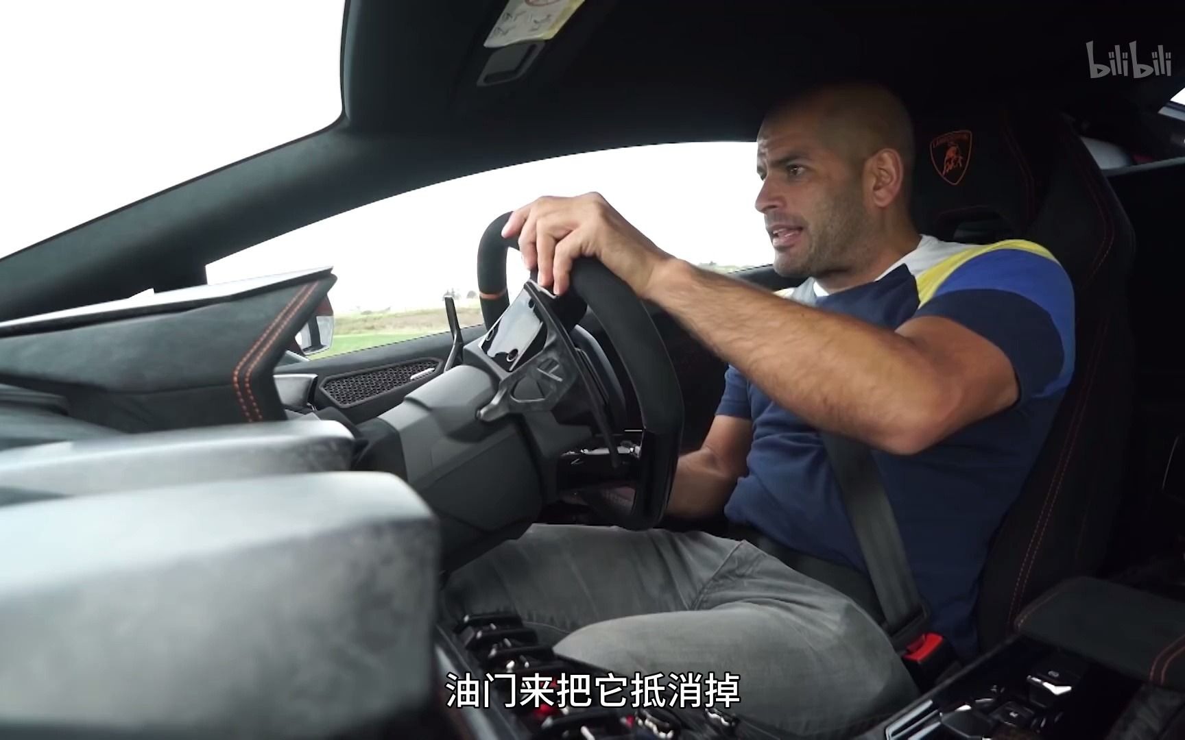 topgear猴子哥试驾心心念的兰博基尼640马力7分钟不到的纽博格林北环