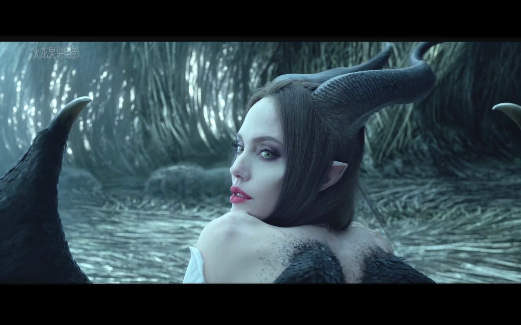 沉睡魔咒超美的堕落天使性感妖娆极致