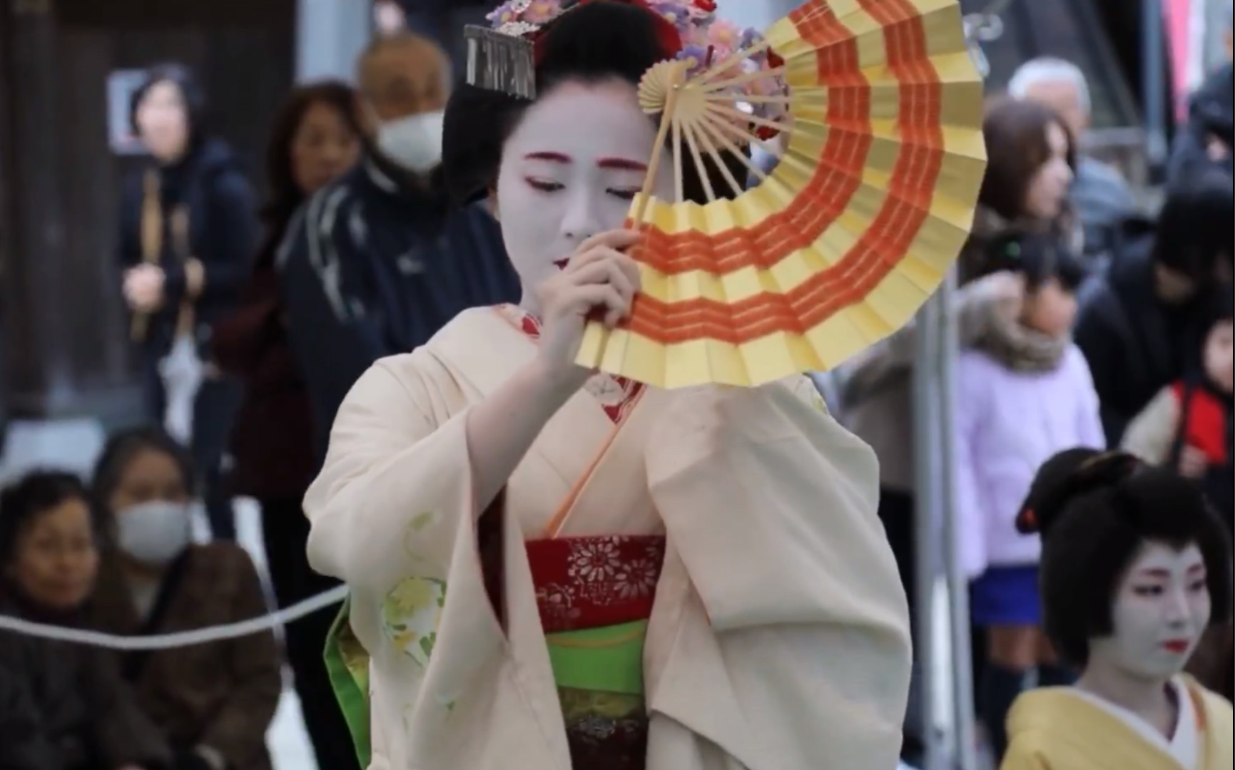 [图]【YouTube】正月祭 舞妓胜贵、芸妓尚绢 水田天满宫恋木神社