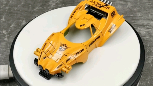 田宫四驱车四驱小子大炮特使镂空改色喷漆车壳静态展示