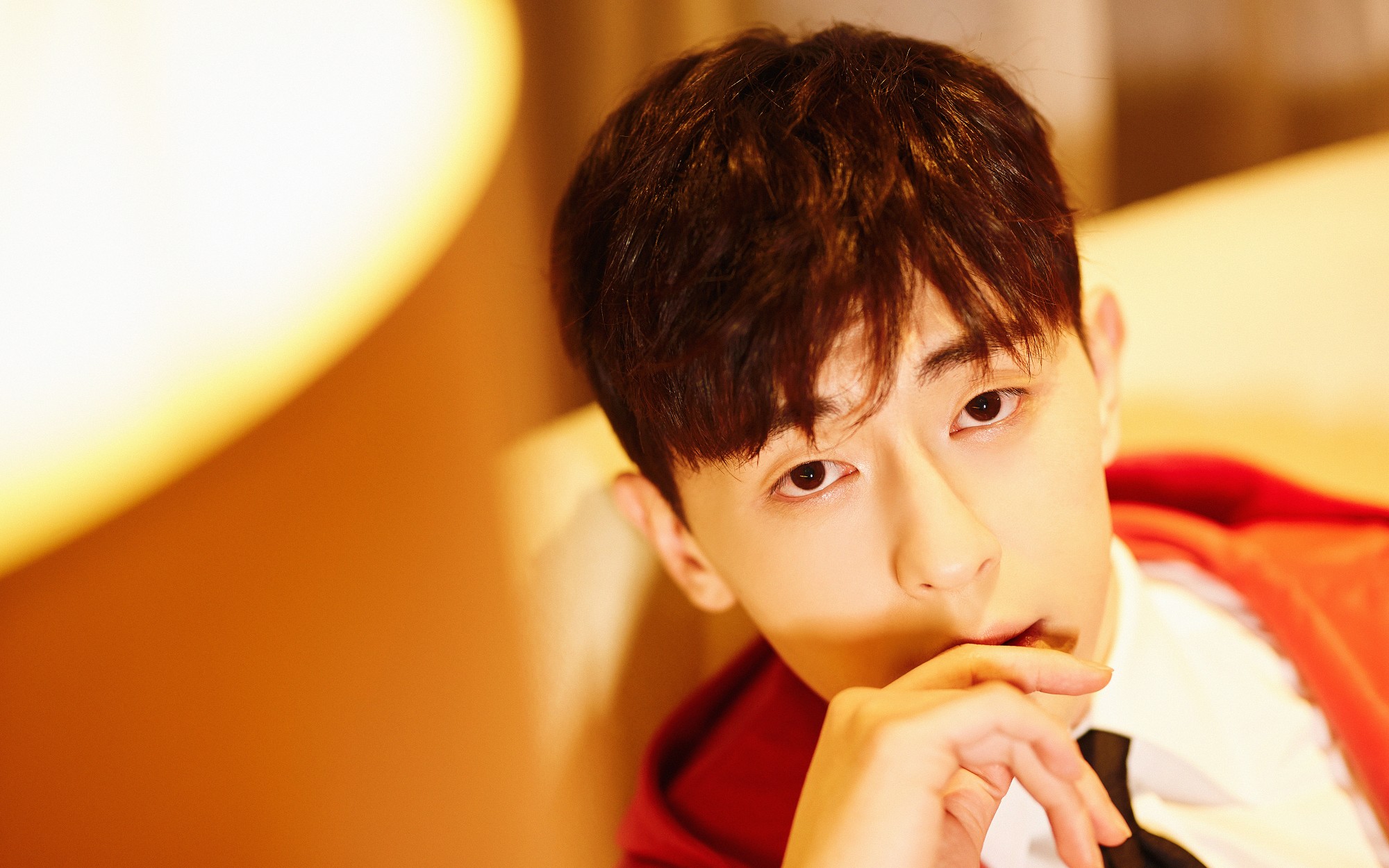 一半秋尔2019我的新年vlog邓伦春晚首秀依旧是被邓伦迷倒的夜晚