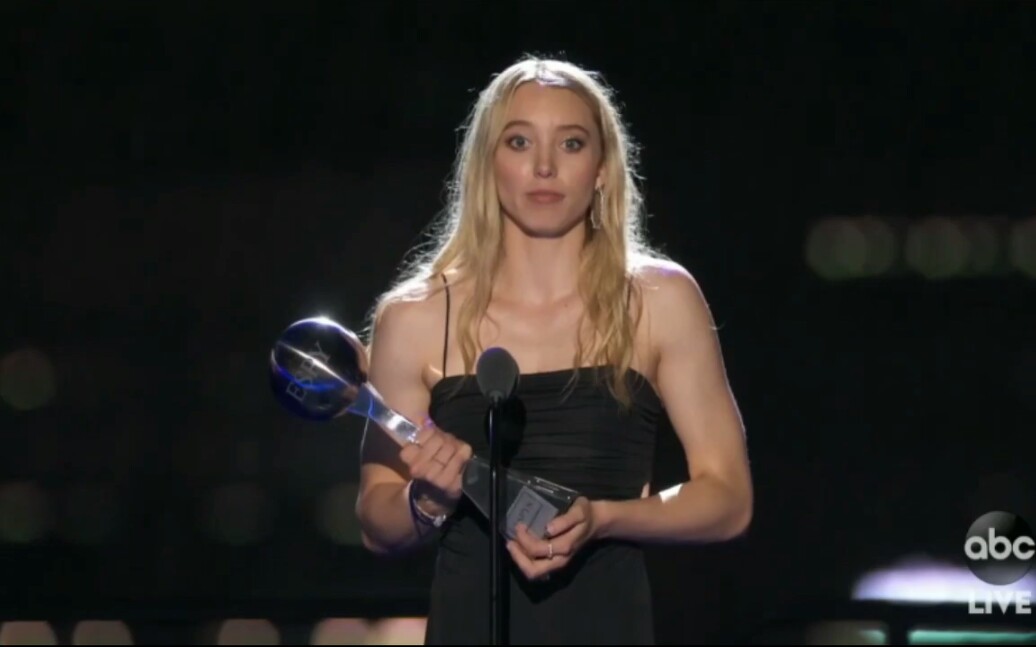 paige bueckers最新获奖视频