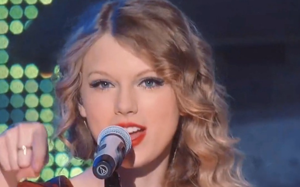 霉霉最经典的一首歌,颜值才华及于一身.