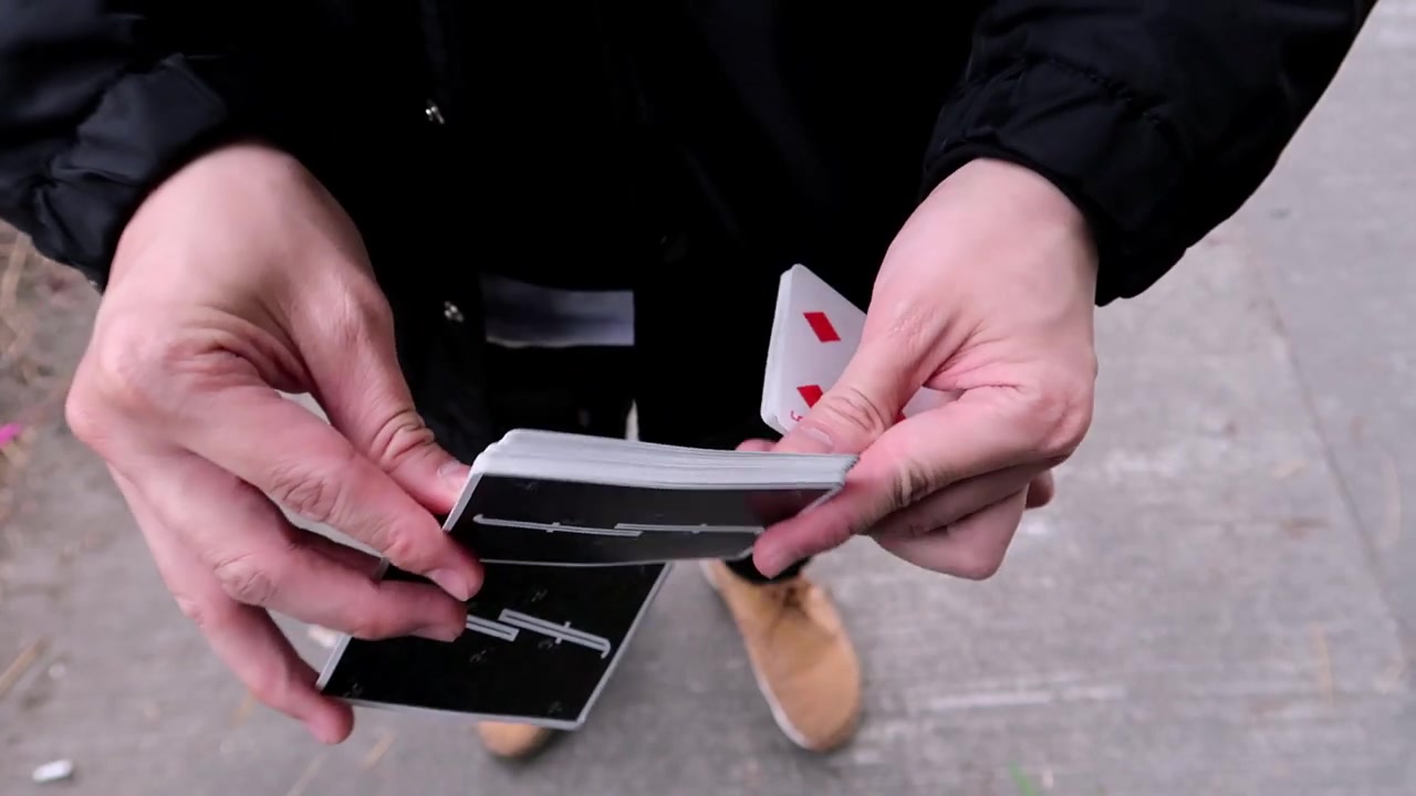 看了就想马上拿牌练习的三段式切牌教学空投