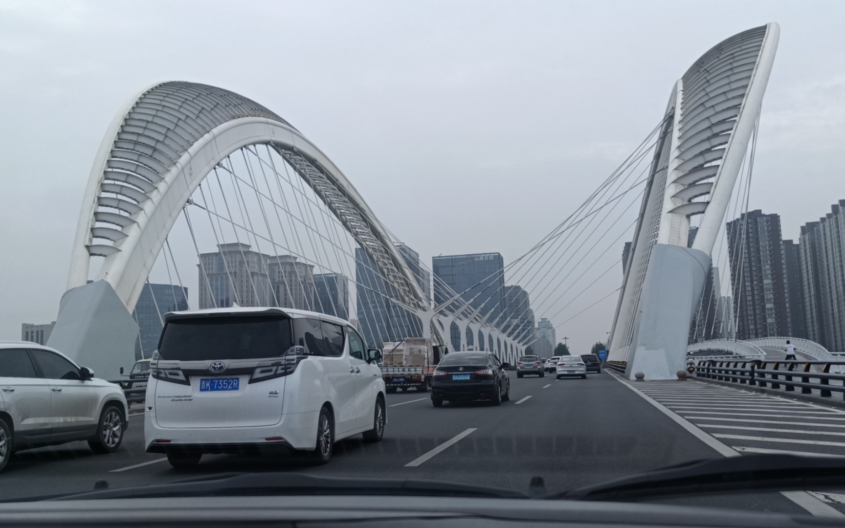 太原市南中环桥通行体验