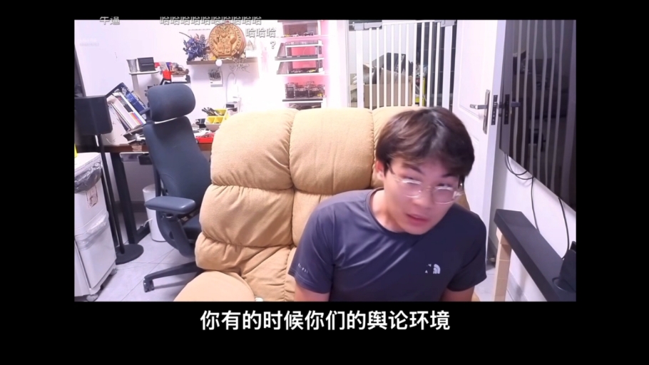 bin最大铁粉1酱听闻圣枪哥加盟BLG直接破防，怒骂BLG粉丝，都是因为他们才让BLG丢了冠军，bin压根没任何问题，必须集体给bin道歉，不然bin就不打了！