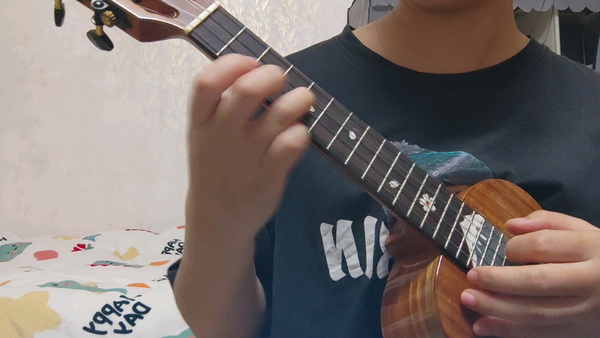 莉莉老师10班打卡作业5|尤克里里指弹之《爱尔兰画眉》@莉莉老师