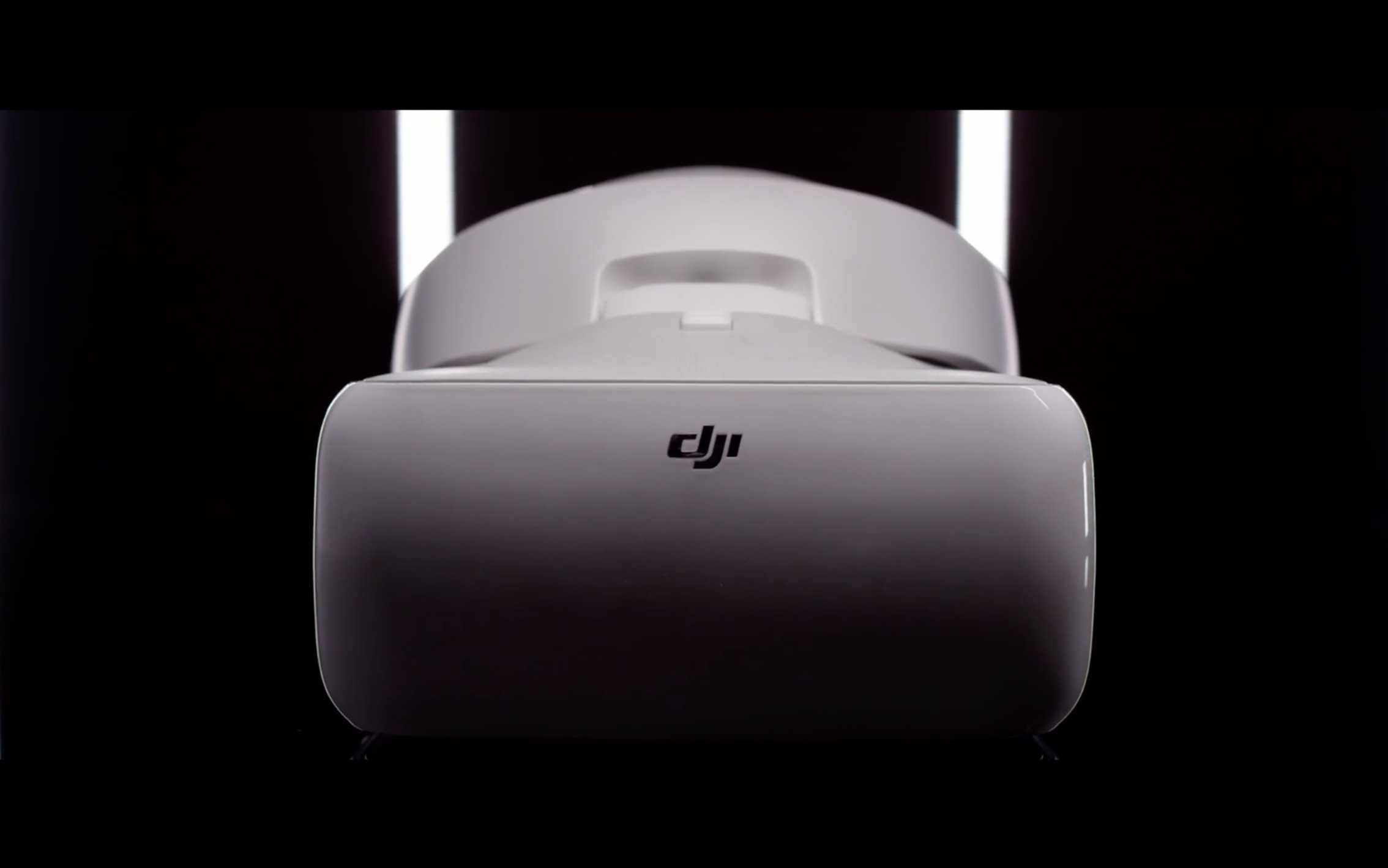 大疆最新vr头戴设备官方宣传视频djiintroducingthedjigoggles