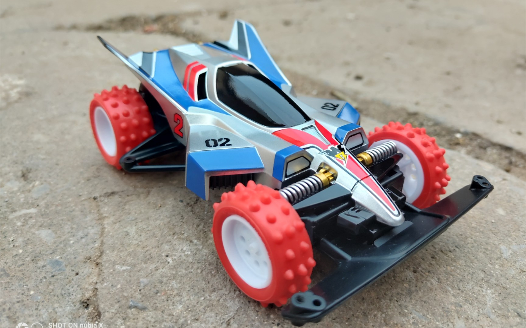 田宫四驱车胜利鸟底盘未组用dd的代替的