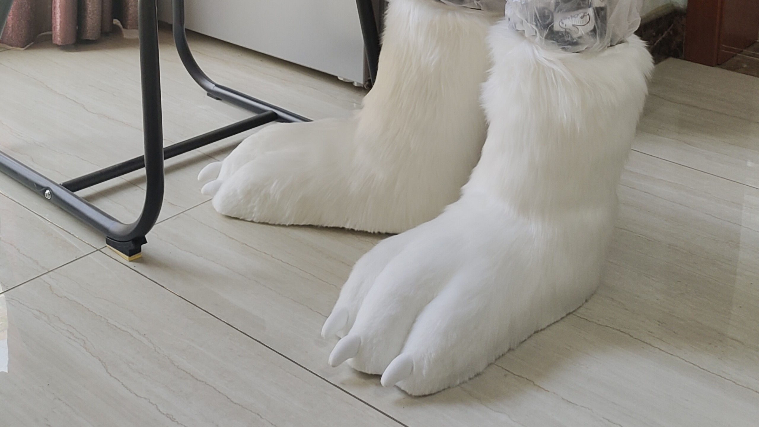 毛茸茸毛茸茸,纯白写实豚鼠脚