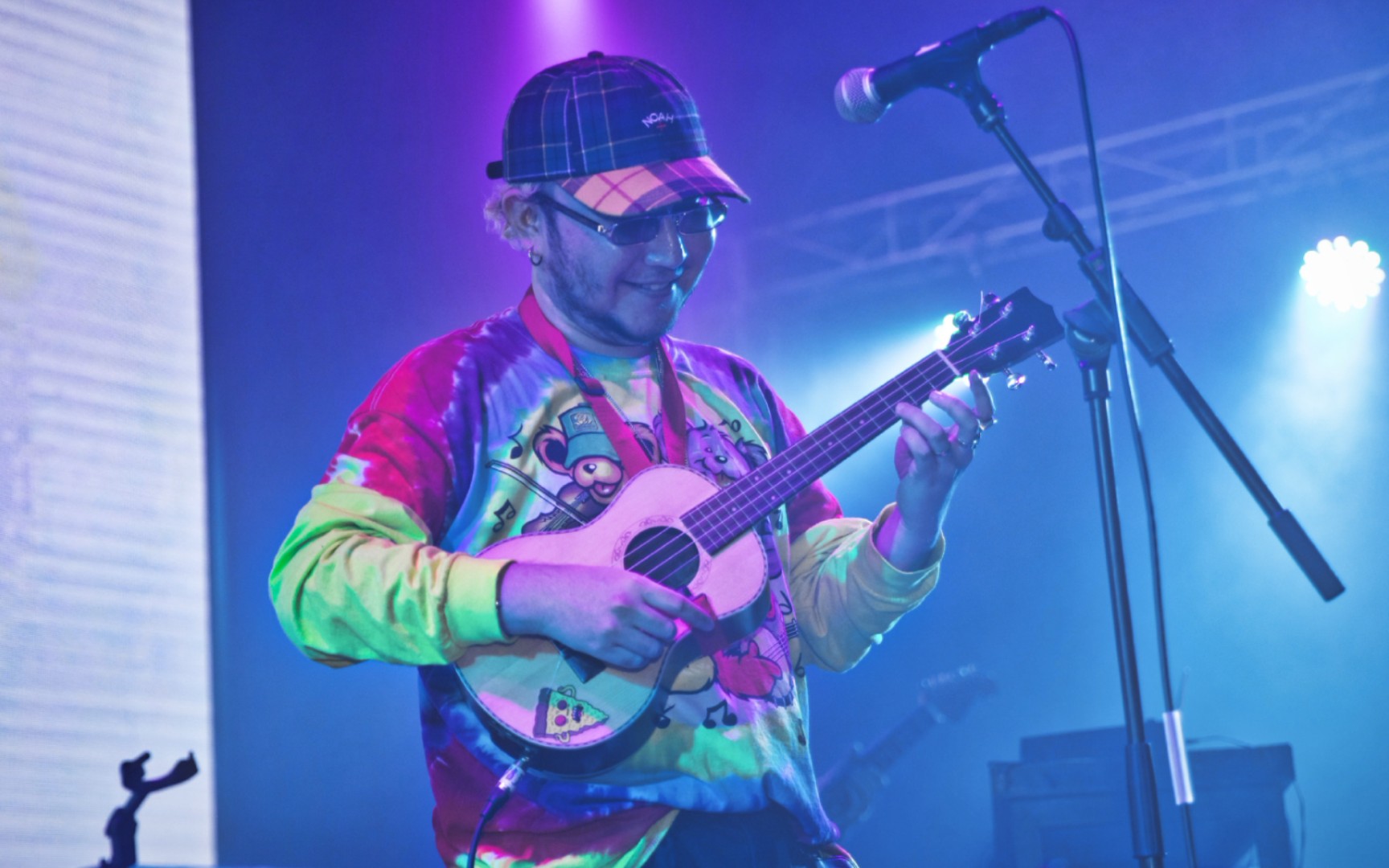 【阿玥】阿克江akin《baby》尤克里里弹唱现场结束曲_哔哩哔哩 (゜-゜