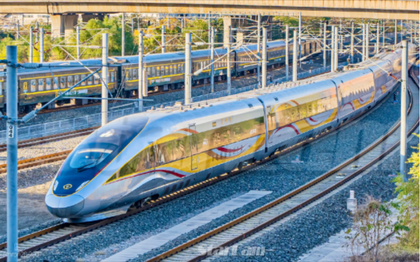 1462与dj55同时进站天津西 又见cr400bf-j-0003