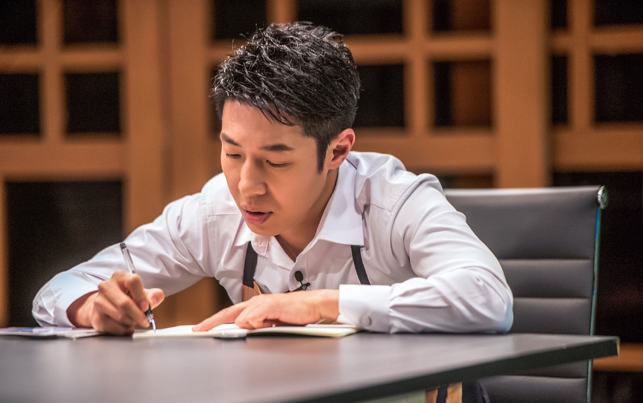 【明星大侦探】当"戏精撒"拿到角色卡.