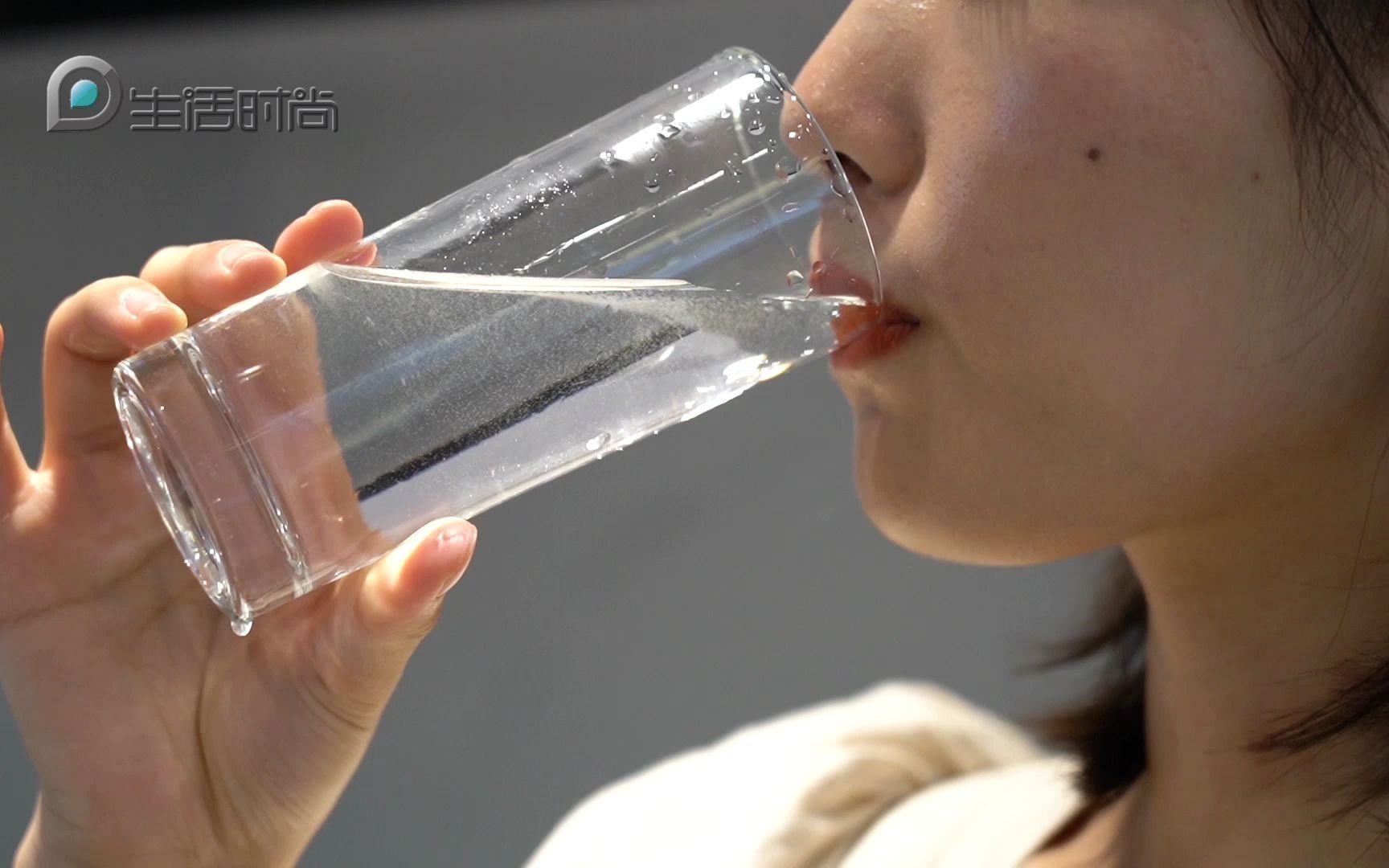 壹周时尚之柯灵净水器