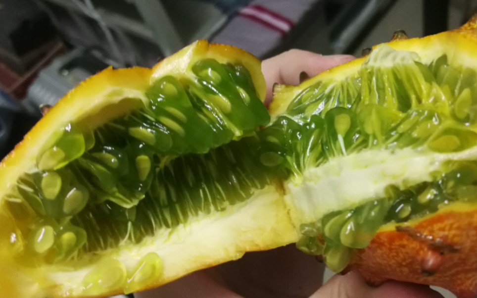 试着打开一个灭霸果!