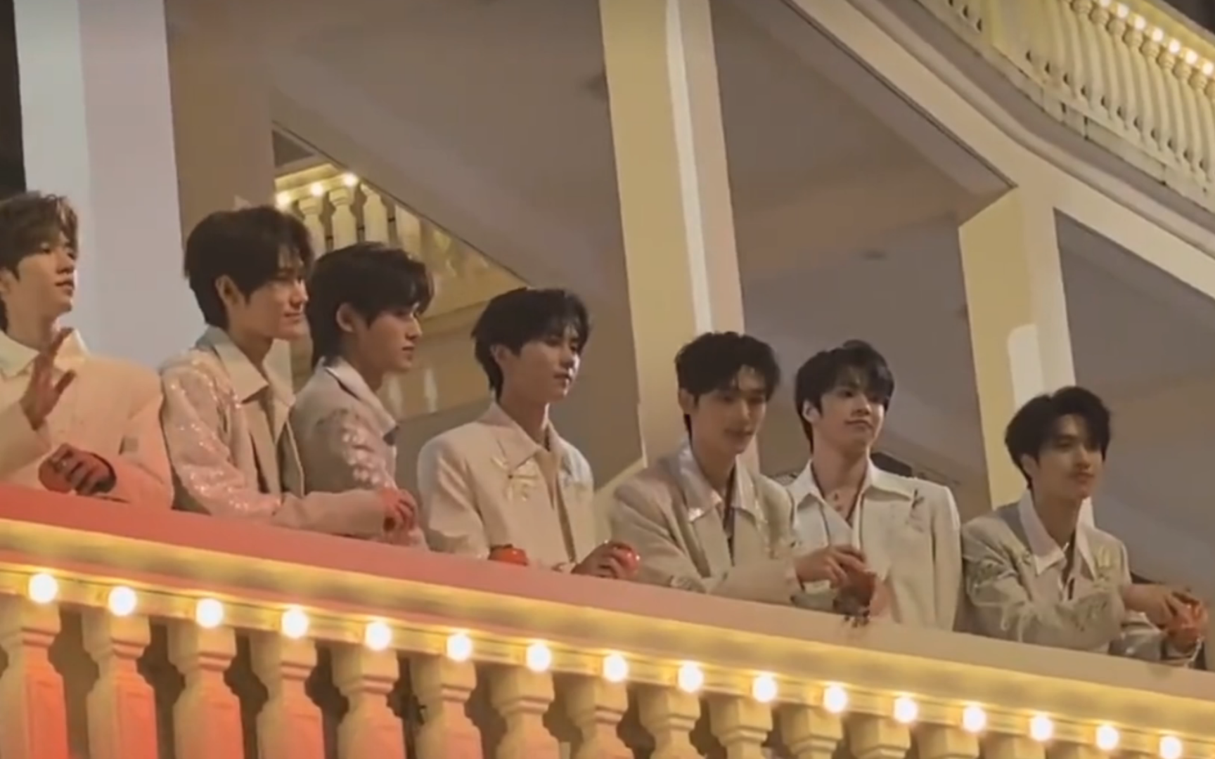 【时代少年团】gq帅炸了!内娱现役第一男团!