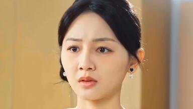 【希少本】中国命理枢要／鮑黎明 三年前，刚刚出国担任无国界医生的黎初被同为无国界医生的沈淮青