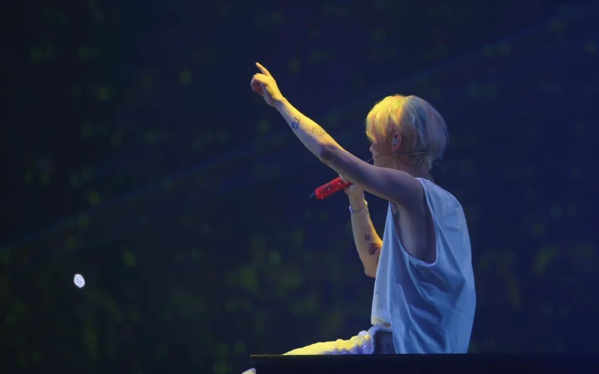 鹿晗三巡《超级冠军》