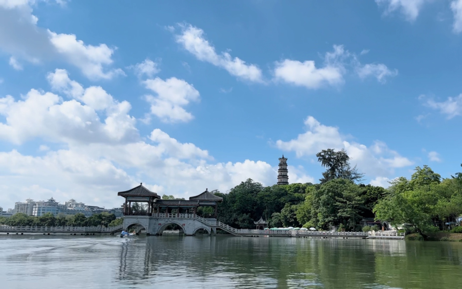 惠州西湖夏日游船_哔哩哔哩_bilibili