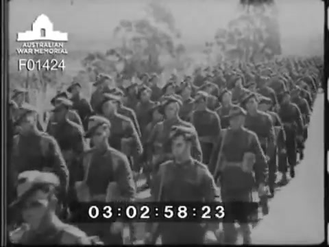 [图]澳大利亚士兵二战时演唱民歌Waltzing Matilda（背着行囊上路）