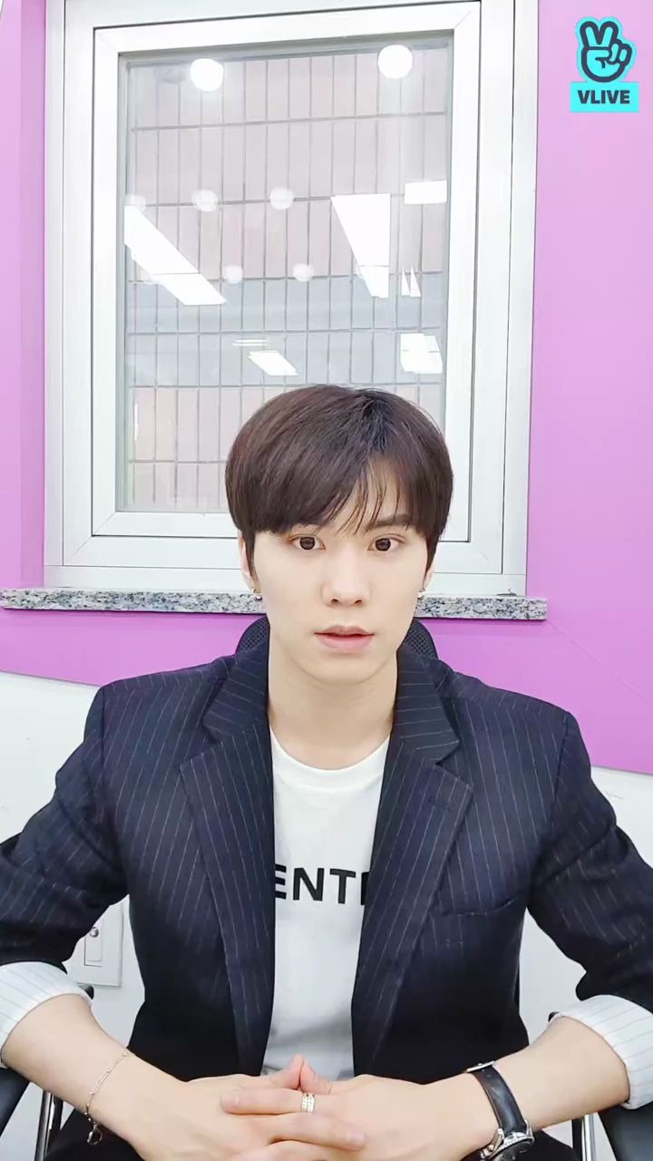 【astro】久违的朴敏赫rocky个人直播 200615_哔哩哔哩 (゜-゜)つロ