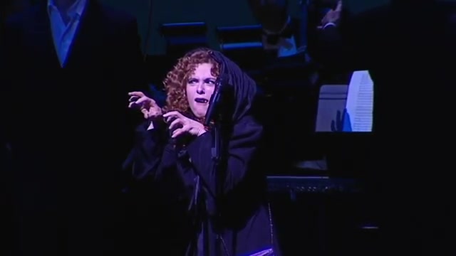 [图]【Bernadette Peters演唱会全场】【A Special Concert for Broadway Barks】