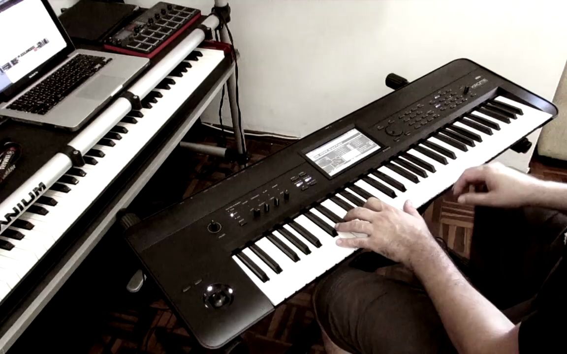 korg krome - checking the sound