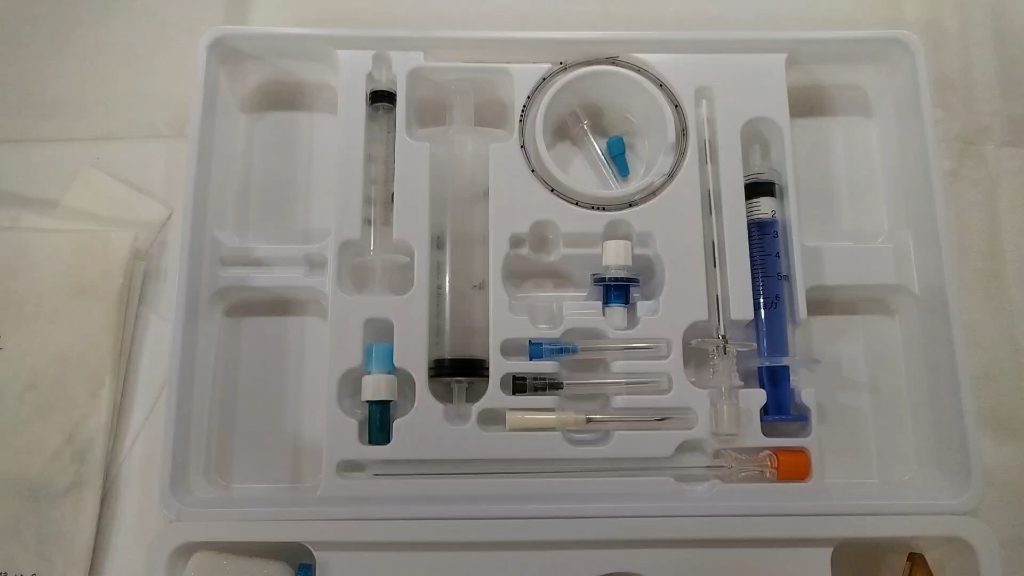 腰硬联合麻醉穿刺包