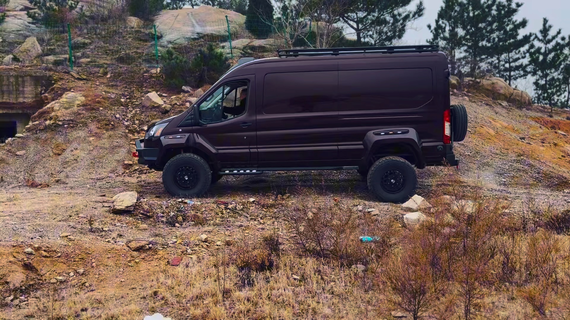 国内即将首发进口福特猛虎3.5双t,很门桥板b型越野房车