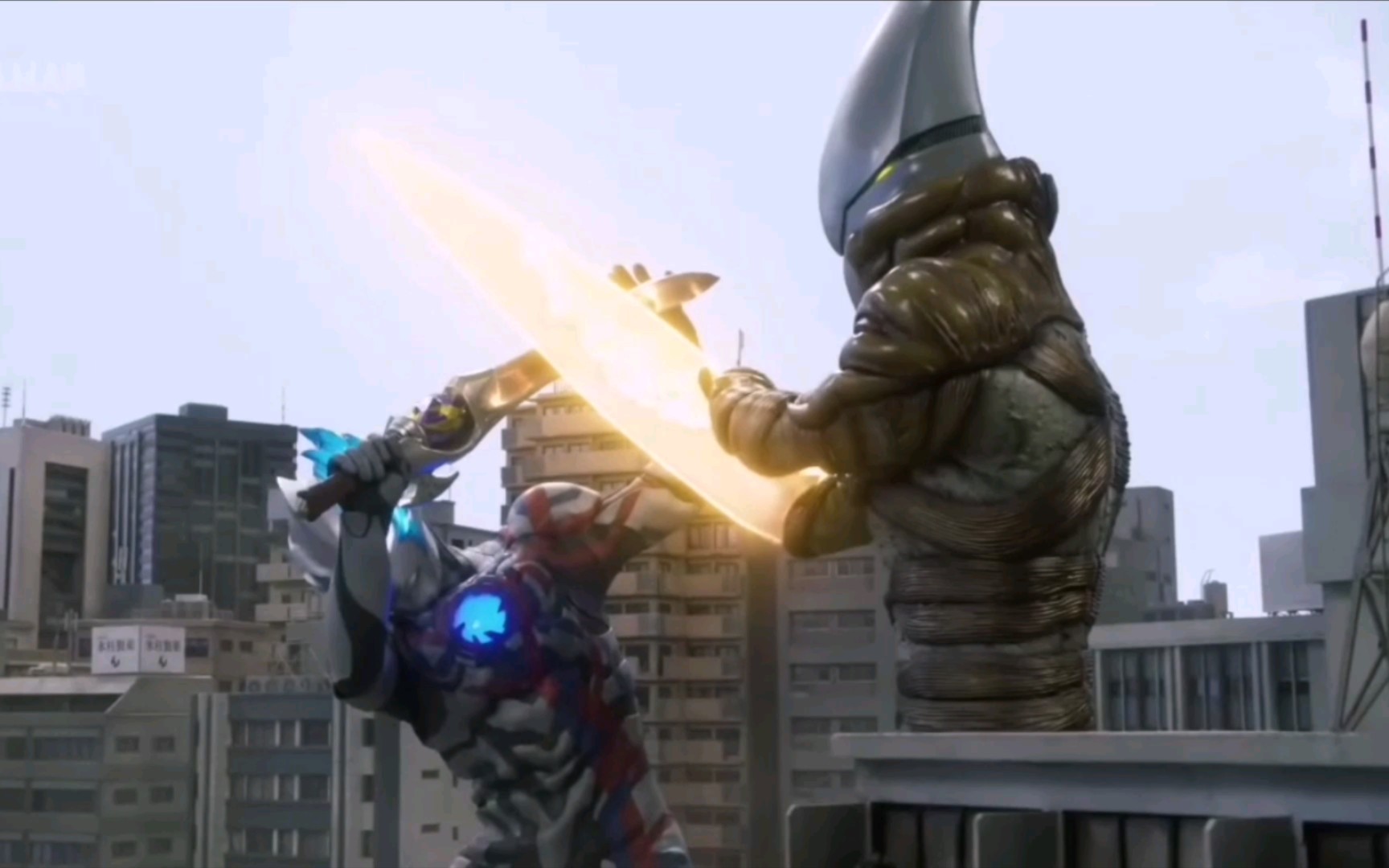 斩基尔为布莱泽加强雷鸣剑,布莱泽激动的又蹦又跳!