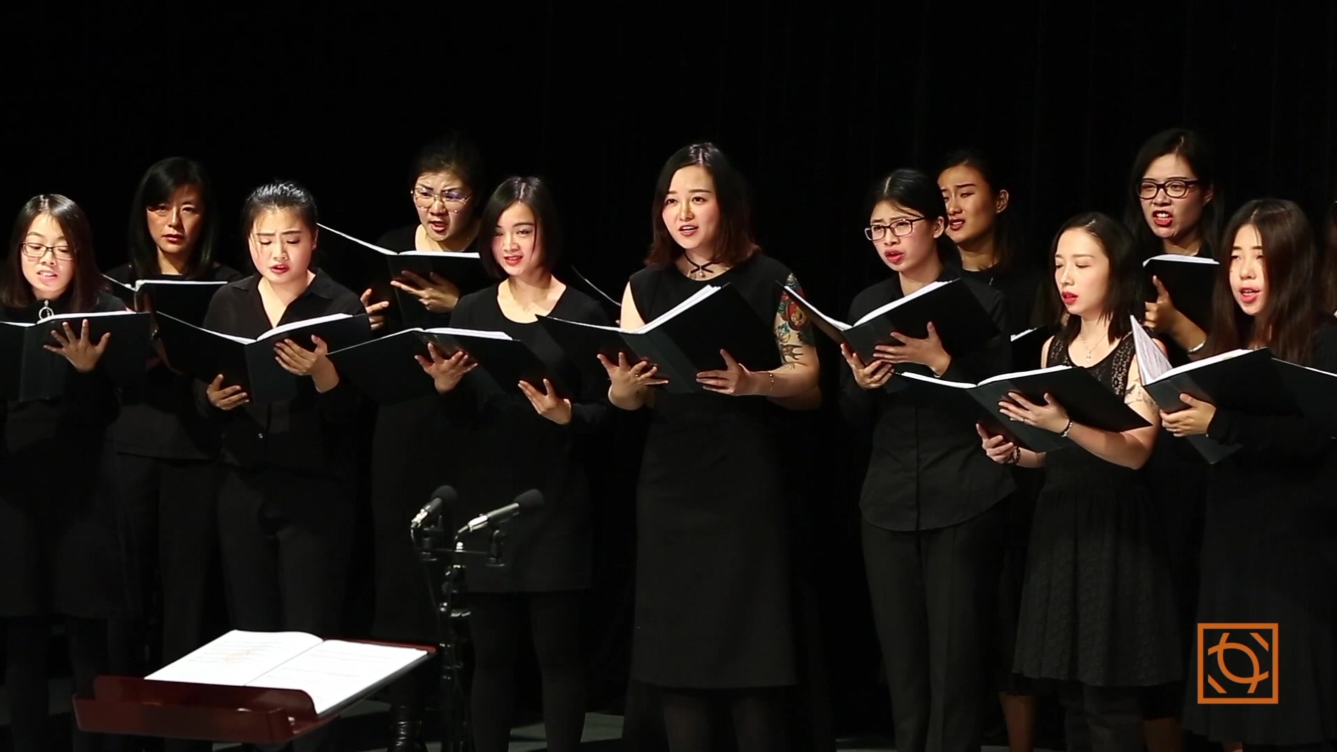 上海双曲线混声合唱团-勇气