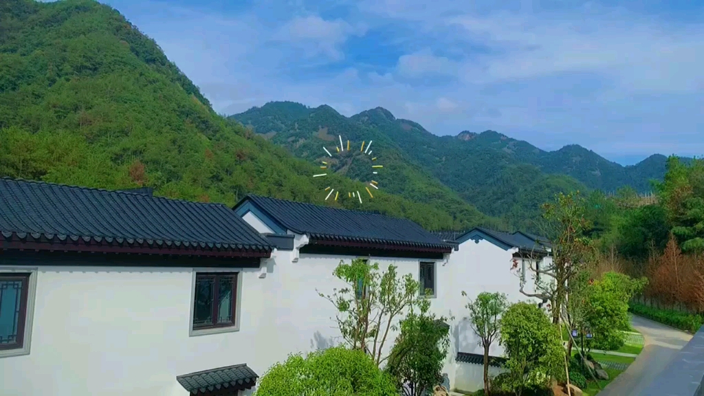 仁里山居中式合院