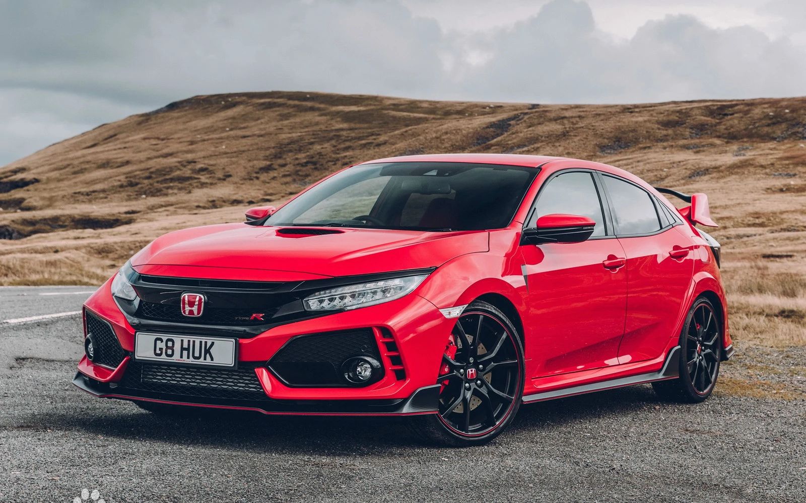 巅峰极速丨本田思域typer试驾1 起步慢 但漂移很丝滑