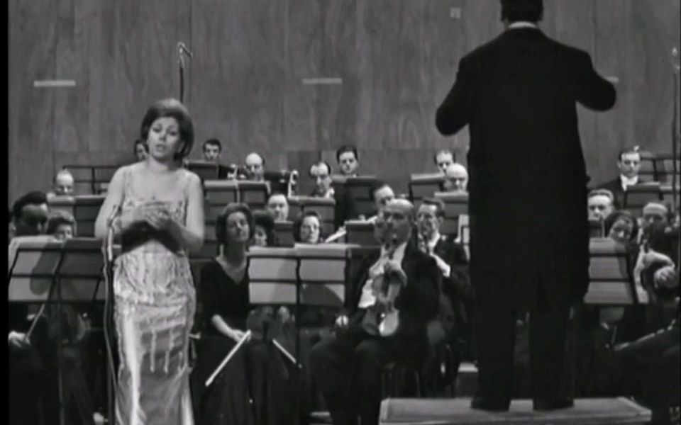 [图]Mirella Freni sings 'Tu che di gel sei cinta' from G. Puccini's Turandot (1965)