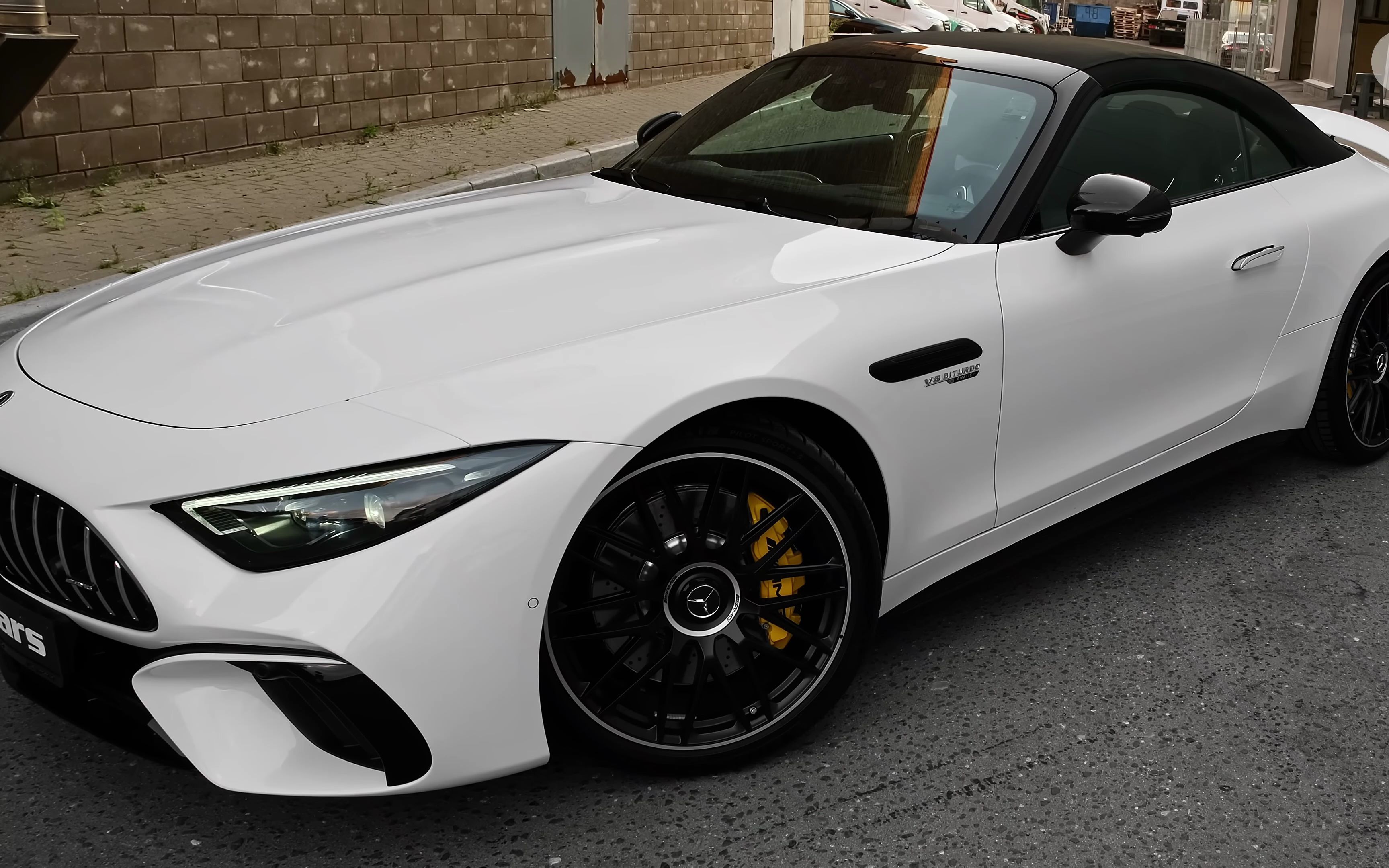 2023 mercedes-amg sl 63 排量4.