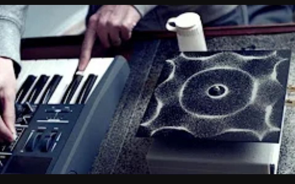 Cymatics: Chladni平板声音,振动和沙子哔哩哔哩bilibili