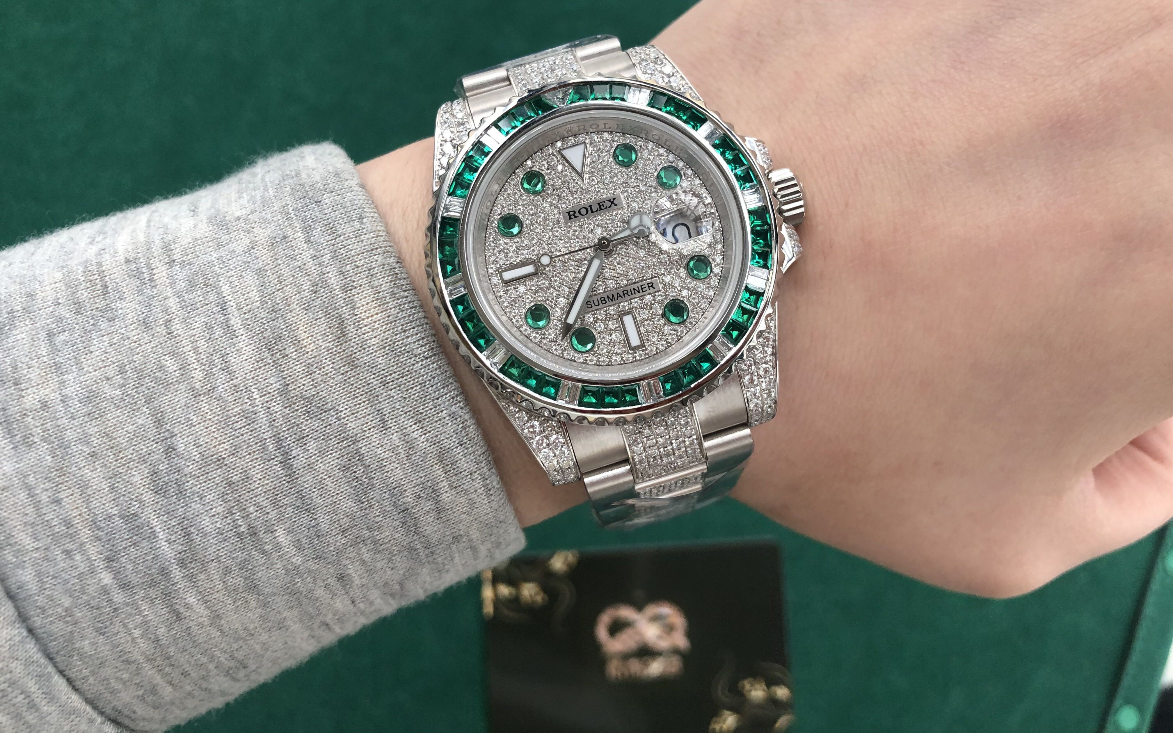 传奇制表大师劳力士绿水鬼后镶钻改装方案欣赏