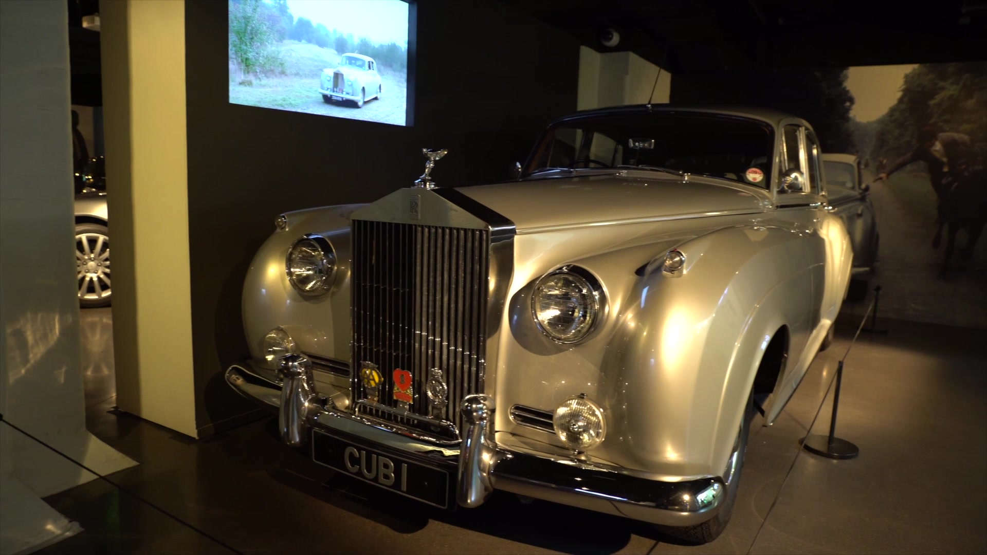 going英国探秘007邦德座驾看历代电影豪车