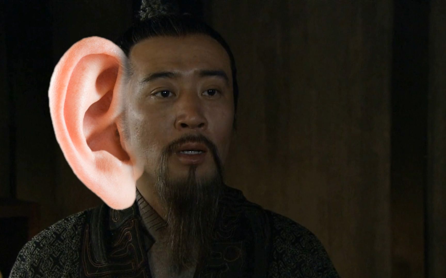 我刘备如此大的耳朵,难道听不出千里之外有人盖饭吗