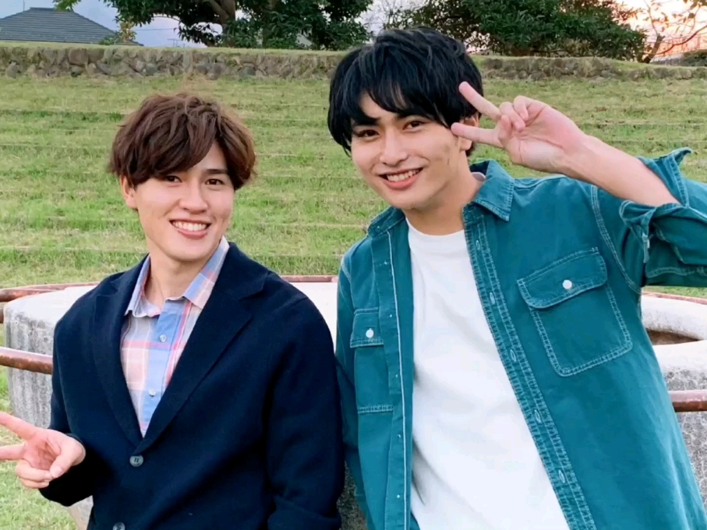 平野宏周 & 土屋神叶,串客《特利迦奥特曼》的两位.