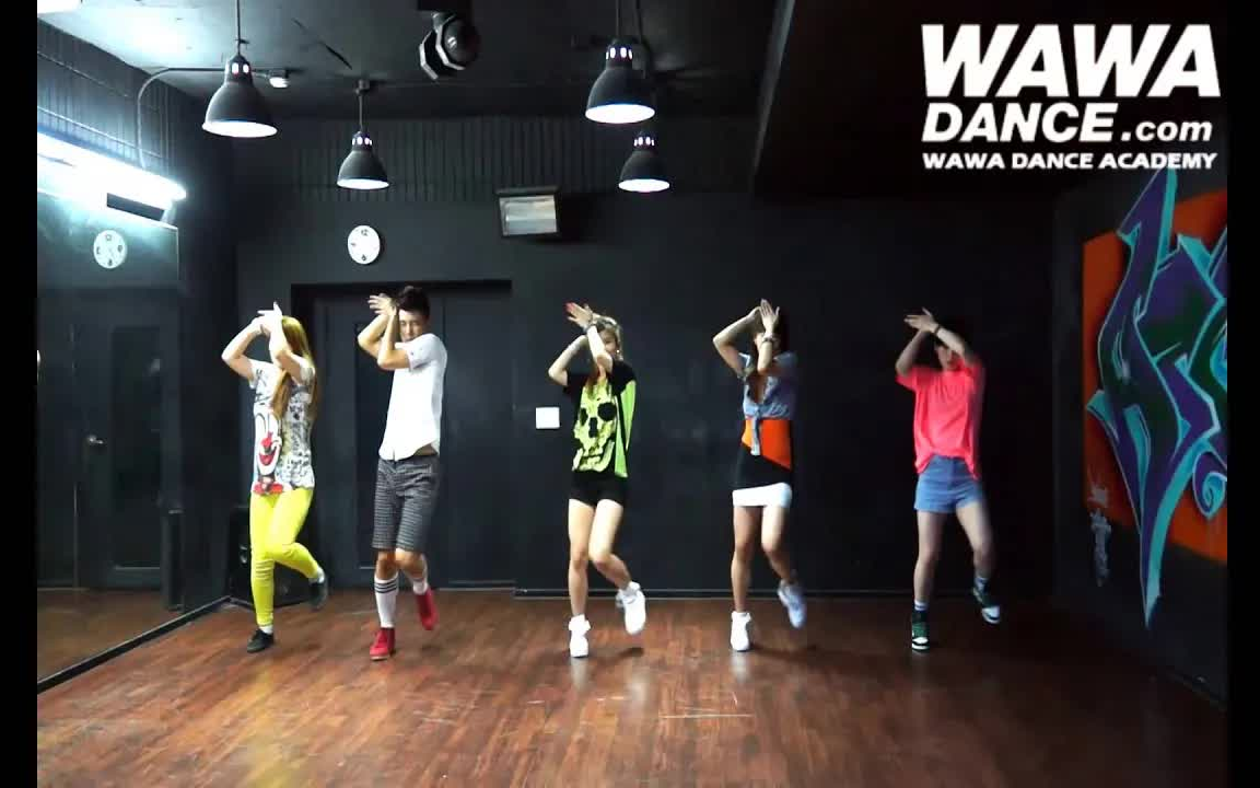 [图]【二代女团】F(x) 函数 RUM PUM PUM PUM 初智齿 舞蹈教程-WAWA DANCE ACADEMY