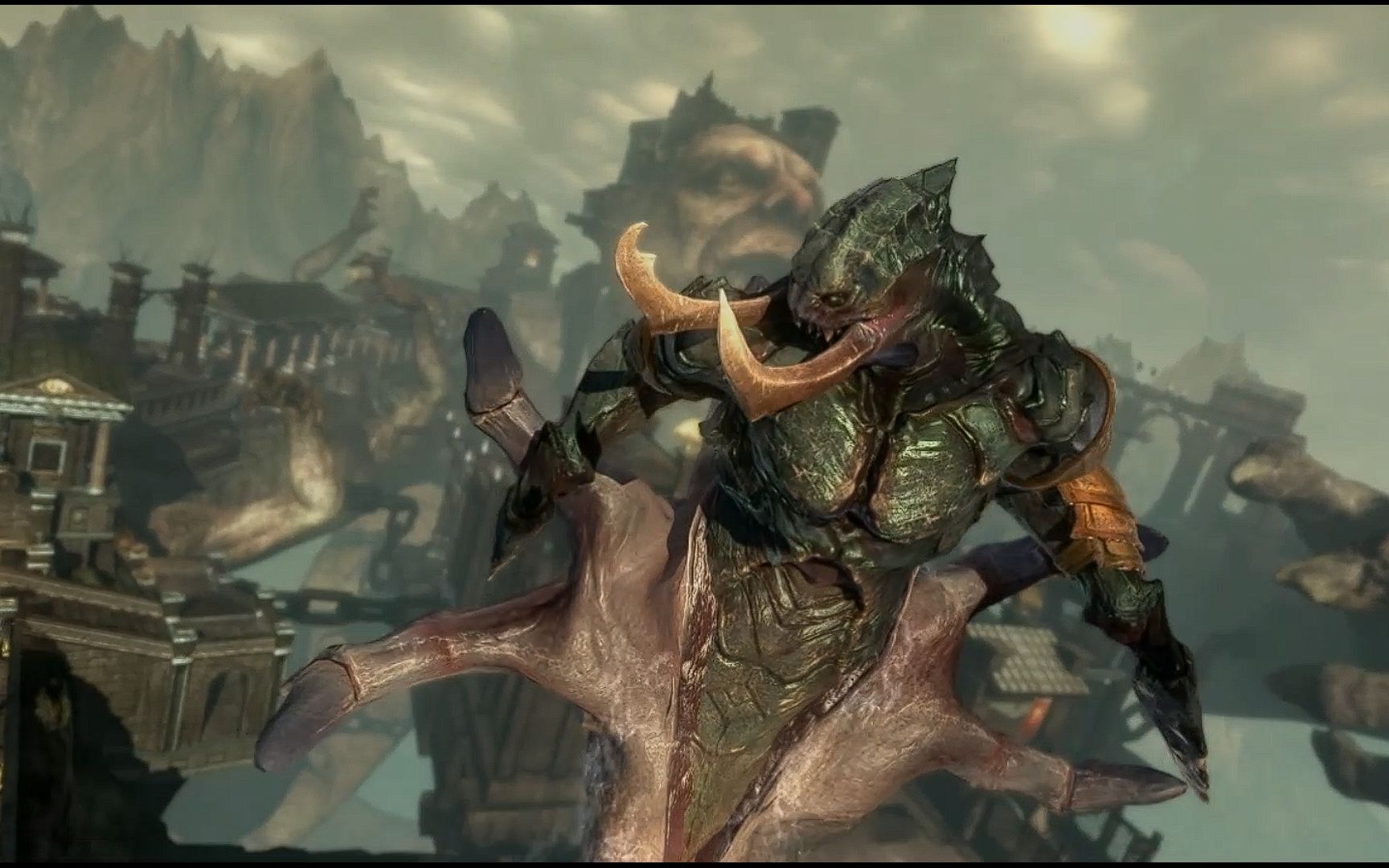 战神升天,boss百臂巨人的手,手臂加虫子就变成了怪物